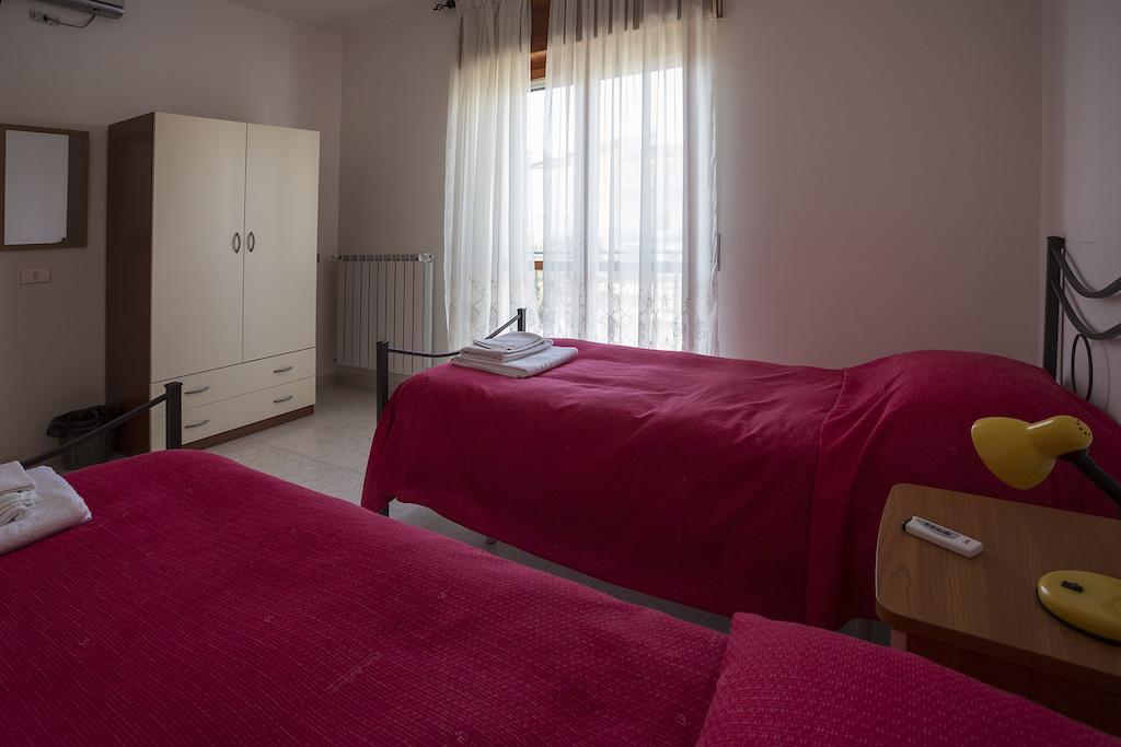 Casa Vacanze Isabella Aliano المظهر الخارجي الصورة